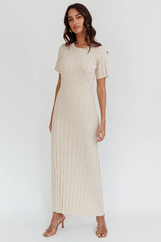 Shaylee Short Sleeve Knit Maxi Dress Sand